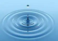 onde à la surface de l'eau